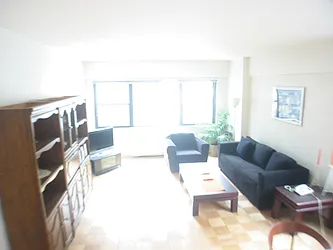 Rented by REGII