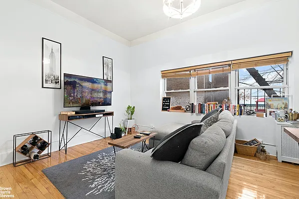 Rented by Brown Harris Stevens | media 6