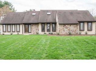 9 Kent Dr, Hockessin, DE 19707