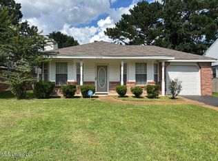 2062 Fox Hill Ln, Byram, MS 39272