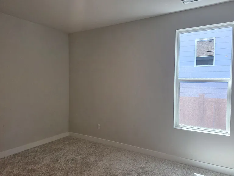 23386 Arbors Terrace Rd NE — Photo 20