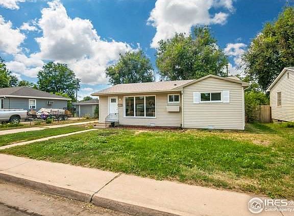 2nd image of 1007 31st Ave