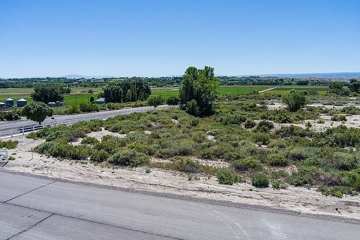 2nd image of Appaloosa St Lot 30