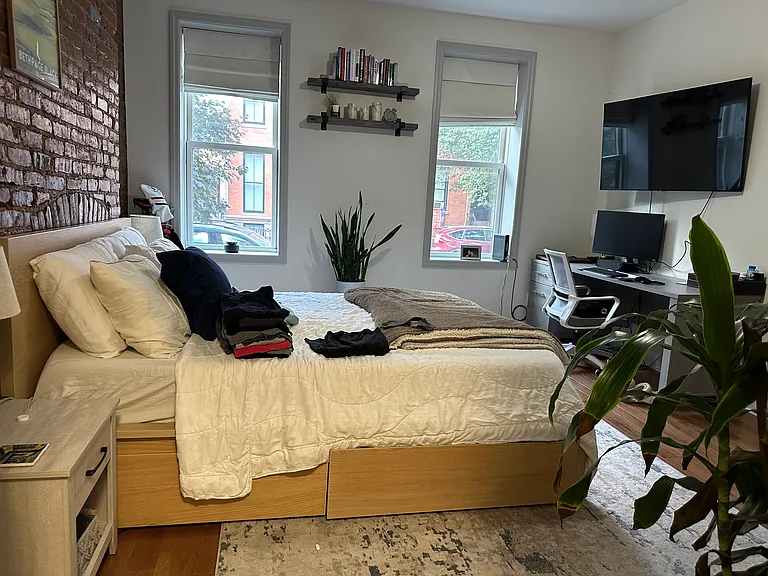 619 Bloomfield St #1 — Photo 16