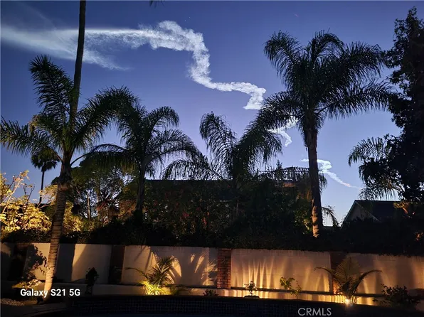 21171B Lochlea Ln, Huntington Beach, CA 92646