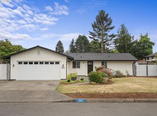 1320 NE 17th St, Gresham, OR 97030