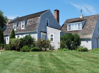 1 Flying Cloud Rd, Stamford, CT 06902