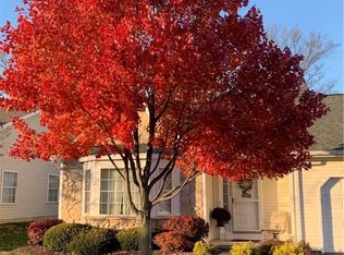 7521 Hillbrook Oval, Brecksville, OH