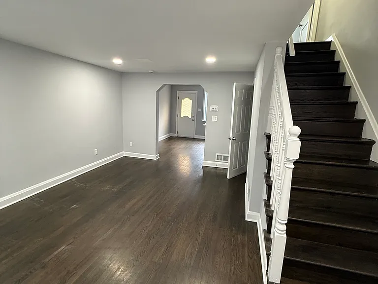 1010 Parksley Ave — Photo 7