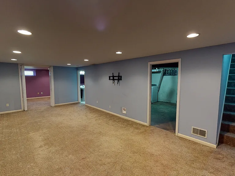 707 Dorsey Way — Photo 12
