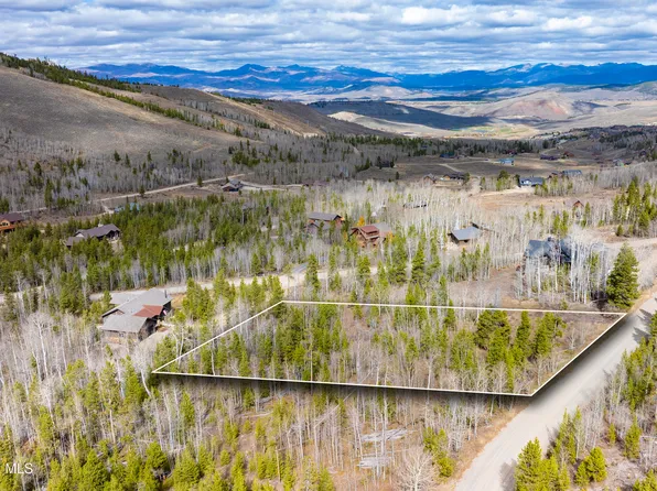 1369 GCR 881, Granby, CO 80446