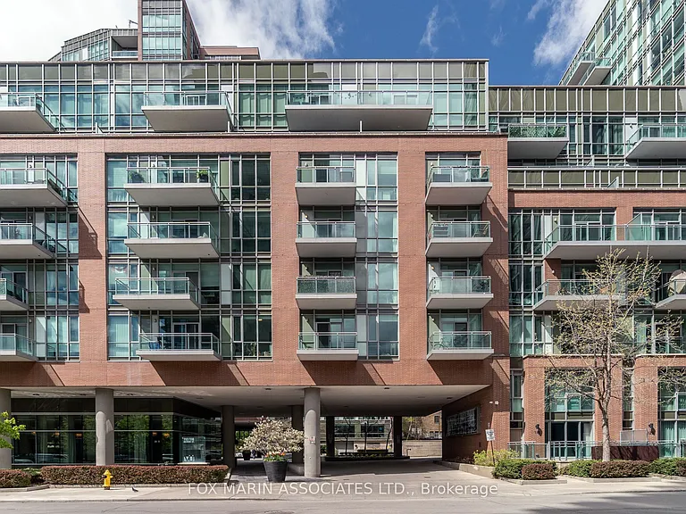 112 George St S #S403 — Photo 24