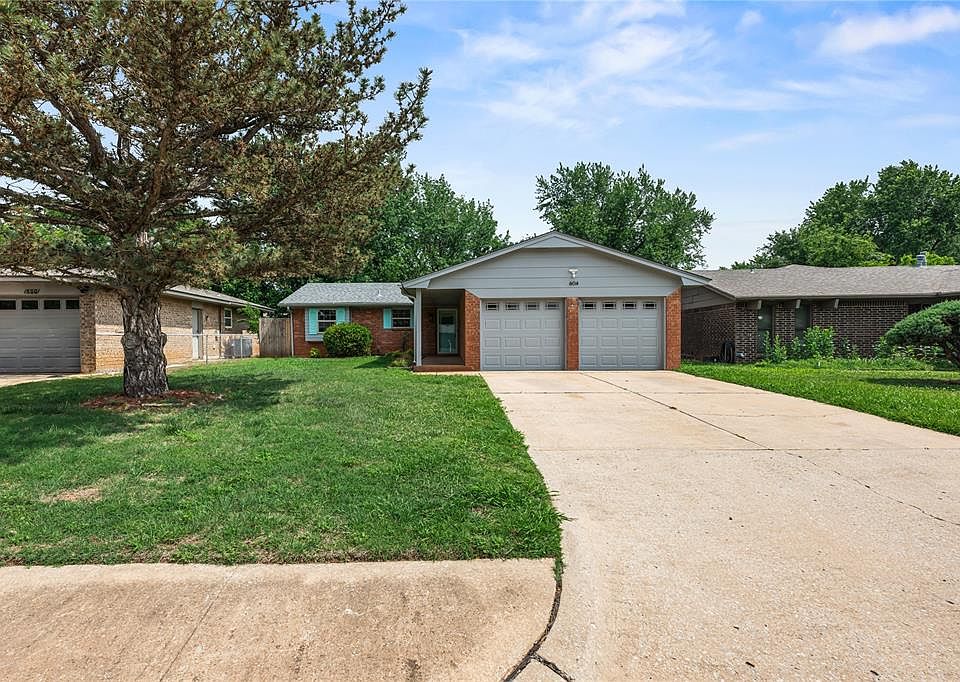 1st image of 604 Willow Ridge Pl