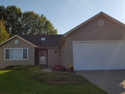 2143 E 42nd St, Erie, PA, 16510