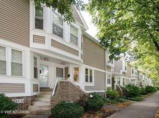 617 Custer Ave #B, Evanston, IL 60202
