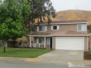 2253 Silver Star Dr, Banning, CA 92220