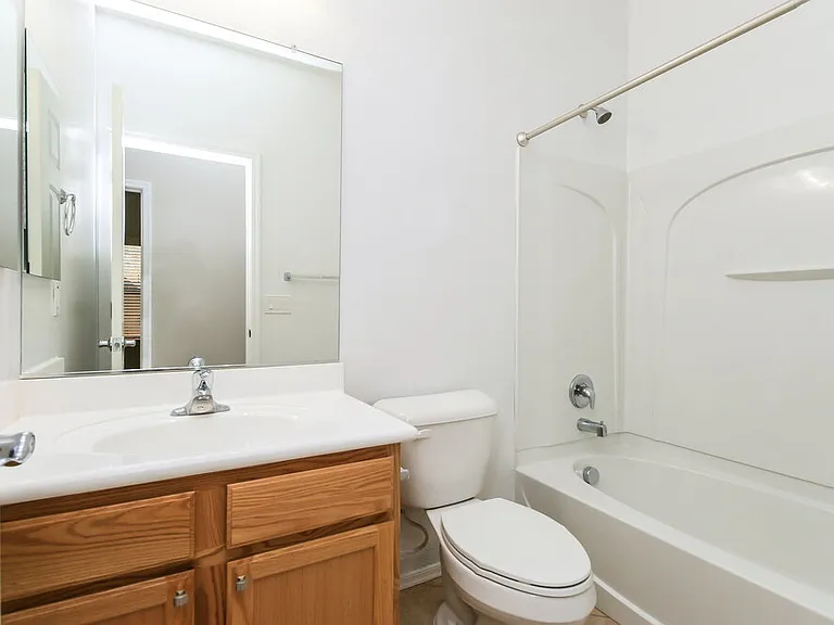 2694 E Hickory St — Photo 14
