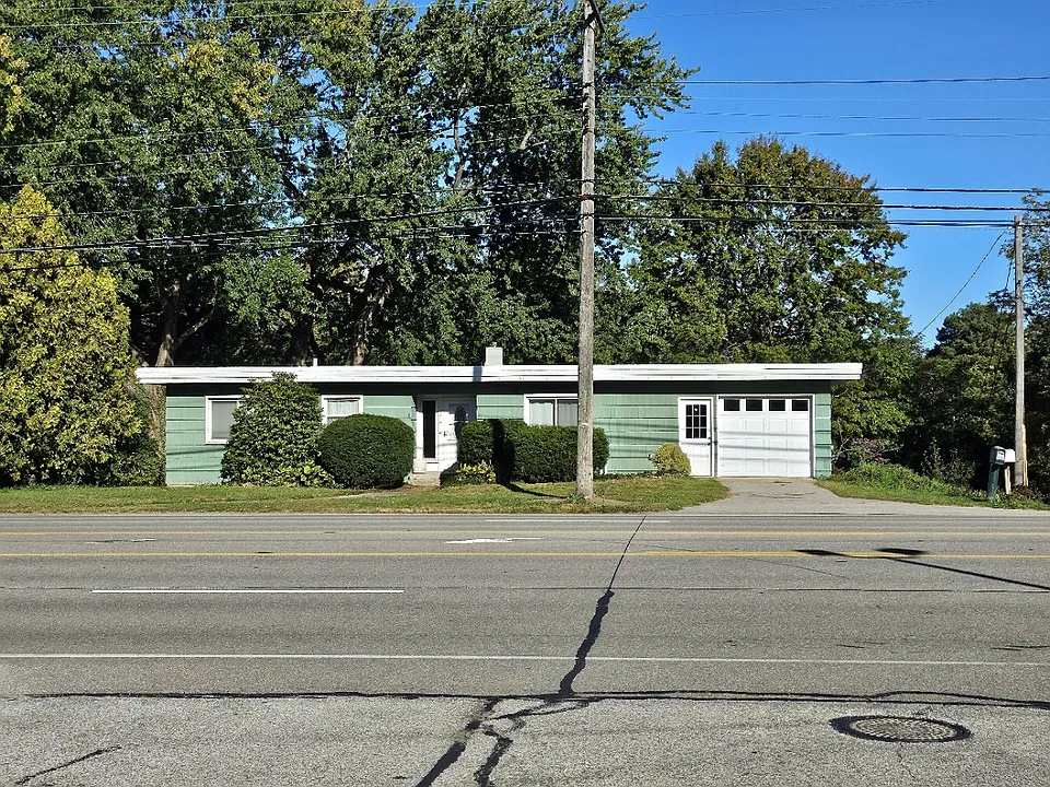 4412 W Ridge Rd