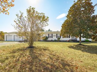 7071 Highway 41a, Pleasant View, TN 37146