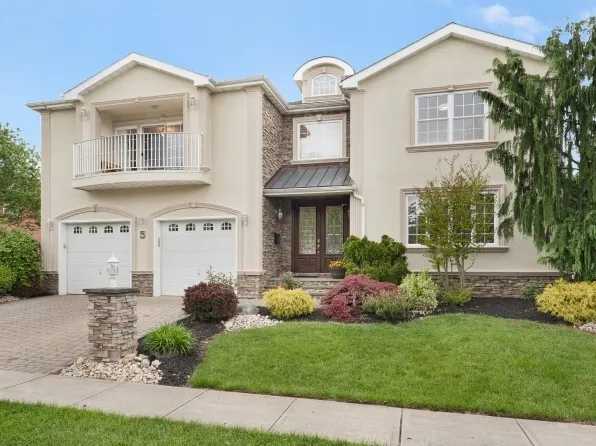 5 Phillips St, Cranford Twp., NJ 07016