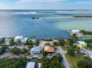 3759 Seagrape St, Big Pine Key, FL 33043