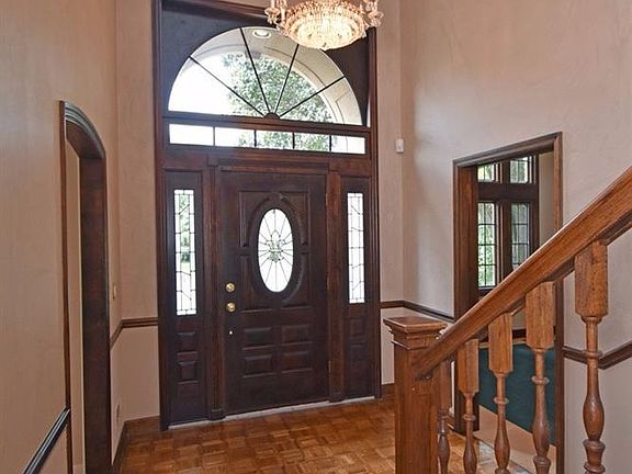 3rd image of 2 Little Creek Ln