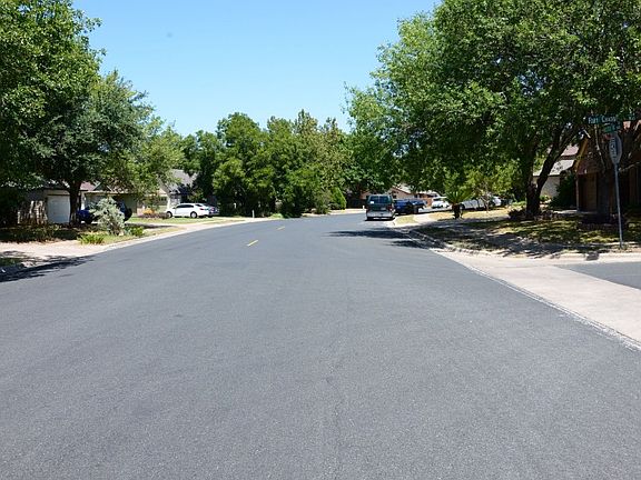 5th image of 10818 Watchful Fox Dr