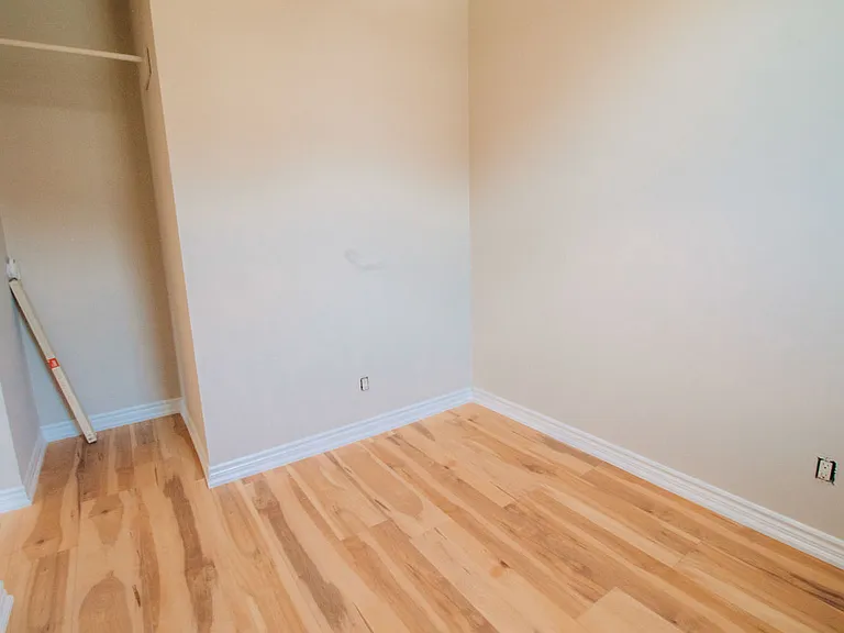 241 Gibson Ave #2 — Photo 8