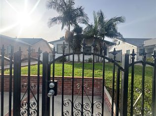 1046 W 73rd St, Los Angeles, CA 90044