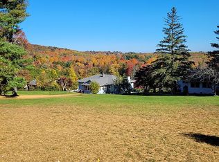 15 Clairann Dr, Danbury, CT 06811