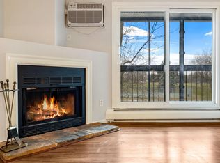 3850 Plymouth Blvd APT 322, Plymouth, MN 55446