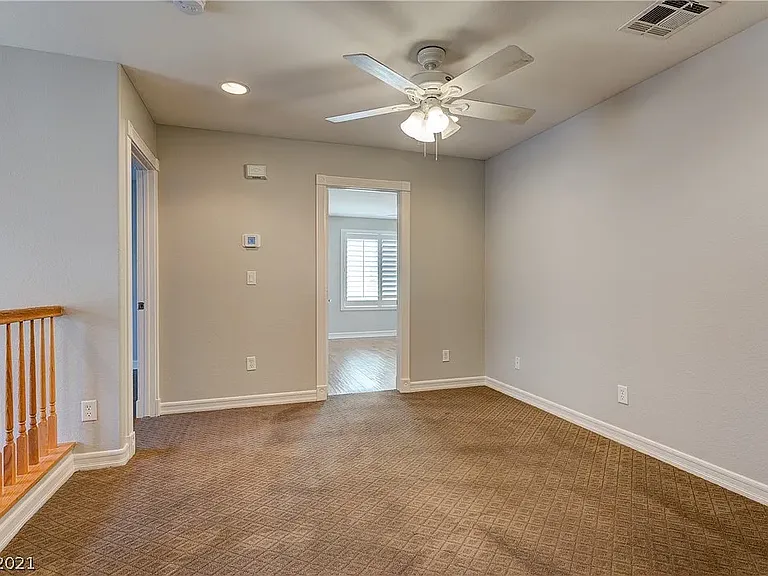 2677 Begonia Valley Ave — Photo 10