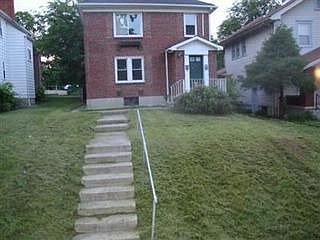1st image of 727 W Fairview Ave APT 2