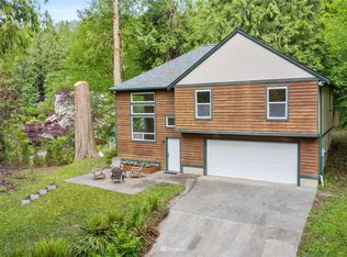 741 Fernhaven Ln, Sedro Woolley, WA 98284