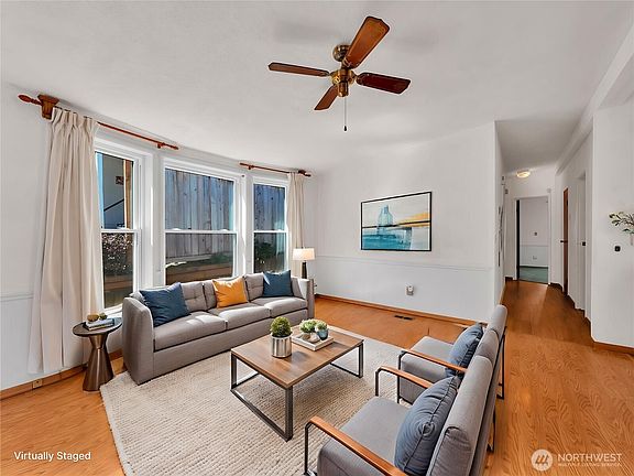 3rd image of 17235 119th Avenue NE