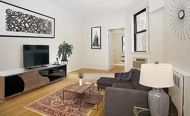 Rented by REAL New York | media 2