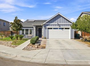 9104 Woodbrook Dr, Shafter, CA 93263
