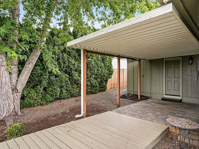 2560 Nautilus Ave NW — Photo 27