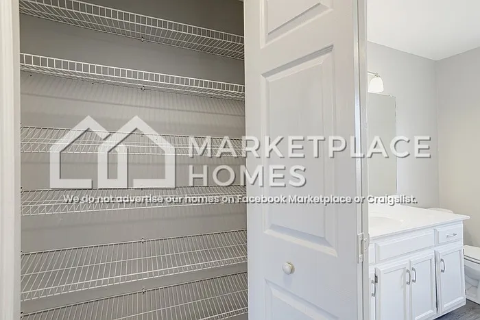 416 Sandburg Dr — Photo 15