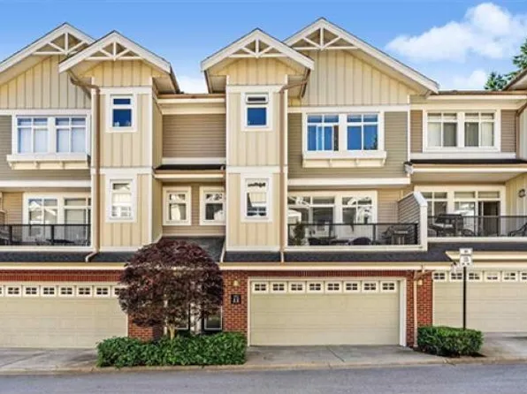 2925 King George Blvd #11, Surrey, BC V4P 1B8