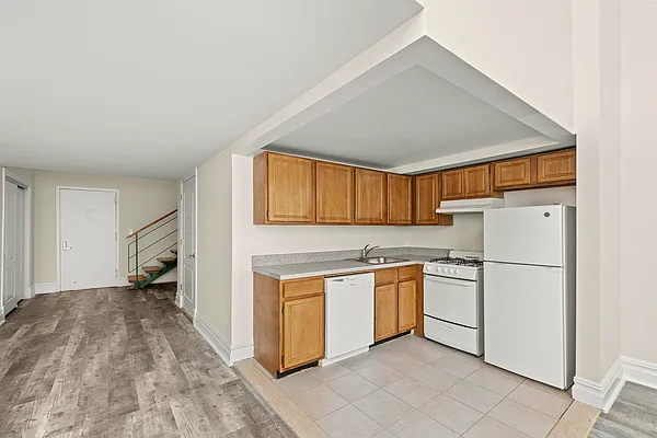 Rented by Keller Williams NYC | media 5