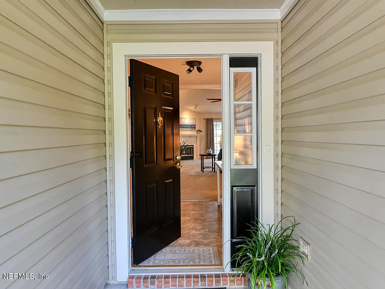 7596 Fawn Lake Dr N — Photo 28