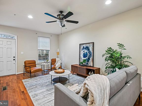 2nd image of 7226 Abbey Rd