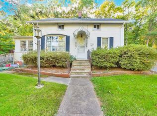 405 Ingleside St, Holyoke, MA 01040