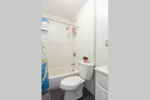 Rented by Box Street Properties LLC | media 32