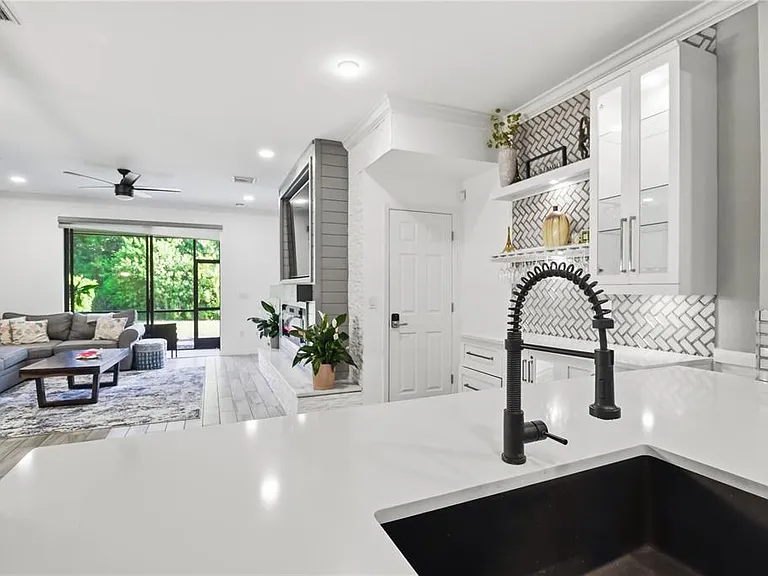 7215 Ketch Pl — Photo 12