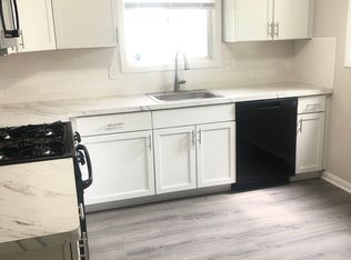 2617 Woodruff Ln, Ypsilanti, MI 48198