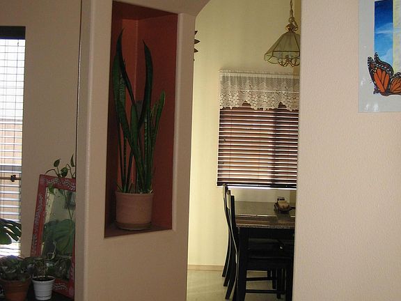 Entryway to Kitchen
