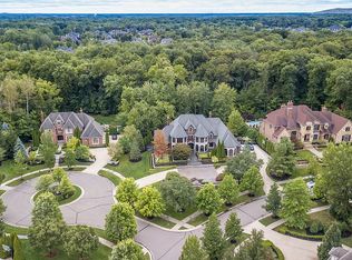 47885 Bellagio Ct, Northville, MI 48167