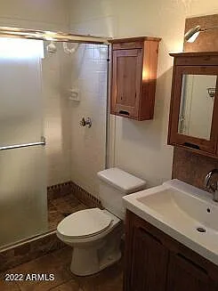 1109 N Oak Ct — Photo 3